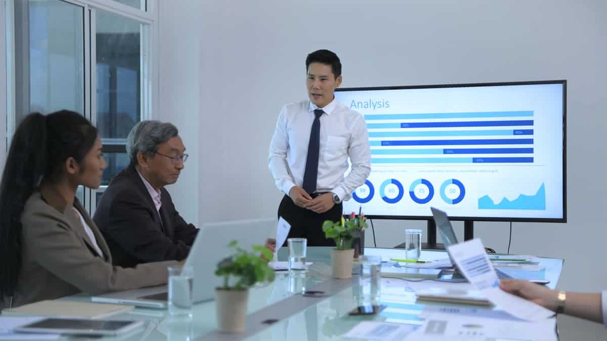 man speaking confidence